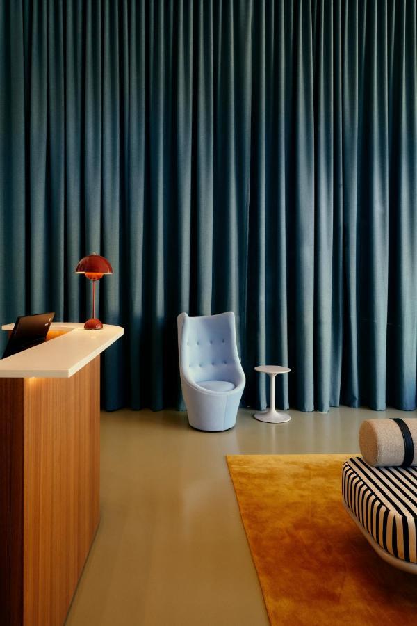 Hotel The Kinson Melbourne Esterno foto A room at the Standard East Village